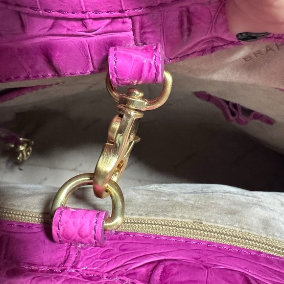 Brahmin Carla Fushsia Croc Embossed Leather Tote Purse Pink Shopper Shoulder Bag - Picture 9 of 16